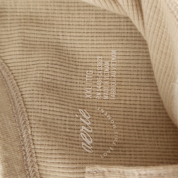 Aerie No BS Grommet Tank Top - Picture 4 of 4